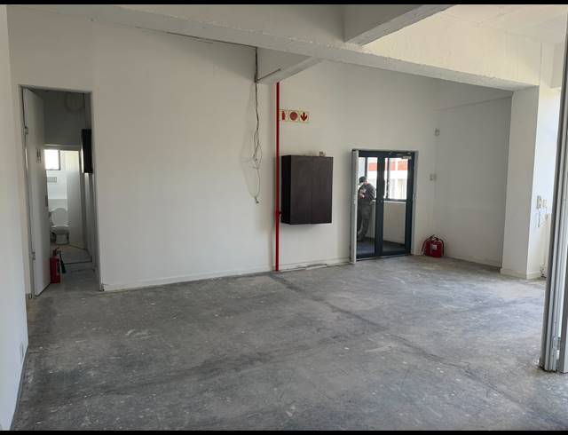 347M² BUILDING TO LET IN CAPE TOWN CITY CENTRE